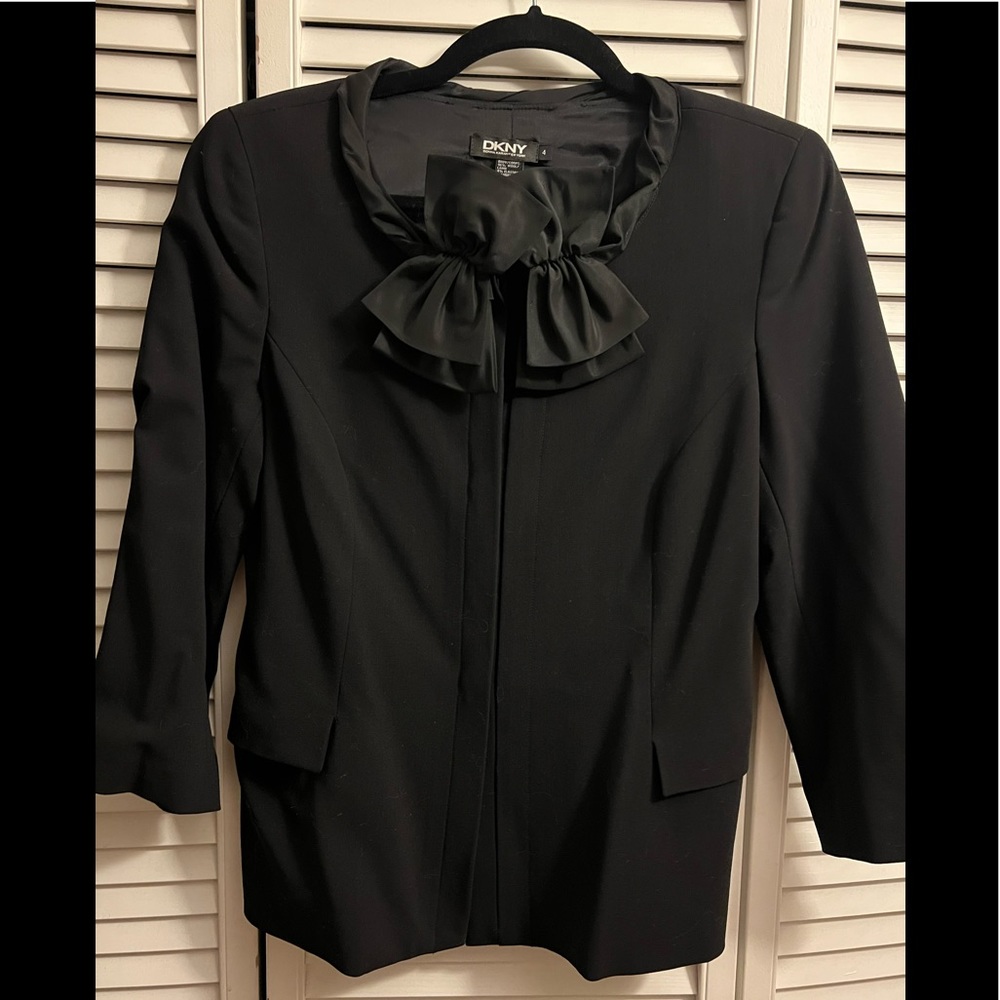 DKNY JACKET WITH BOW COLOR